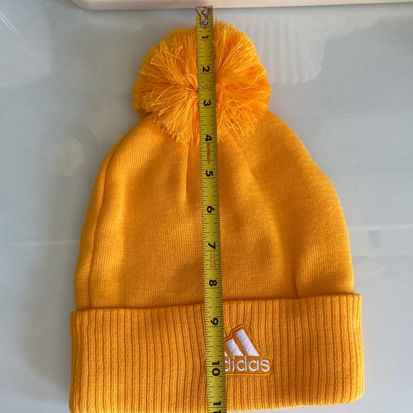 Adidas NWT Golden Yellow Knit Beanie with Pom - Picture 4 of 4
